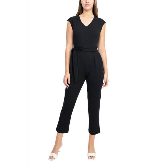 NEW NINE WEST v-neck sleeveless tie waist solid crepe jumpsuit in black